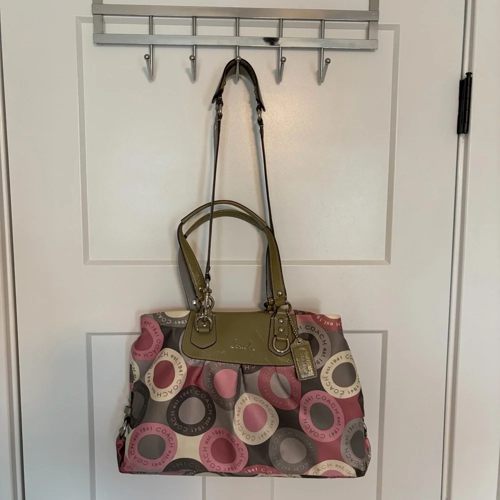 Coach F15504 Ashley Signature Snaphead Carryall Satchel EUC - Picture 10 of 10